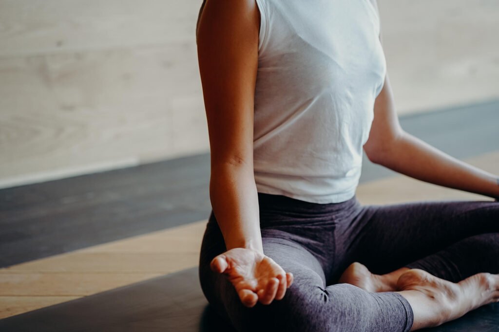 life-luster-wellness-austin-texas-yoga-pilates-melissa-diehl-instructor-meditation Melissa Diehl leading yoga and Pilates sessions in Austin, Texas